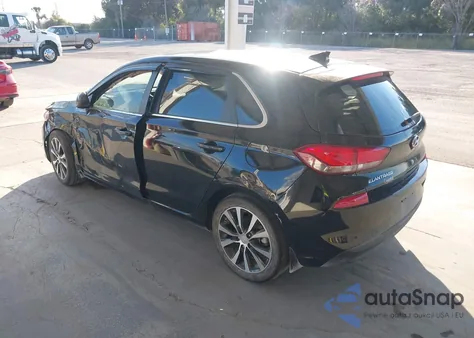 2019 Hyundai Elantra Gt from USA, damaged, VIN KMHH35LE8KU114172